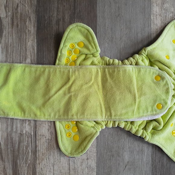 Clth Diaper - Trippy Cat - Picture 3 of 3